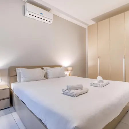 Unique Two Bedroom Apt With Huge Outdoor Area And Close To Entertainment Is-Swieqi Exterior photo