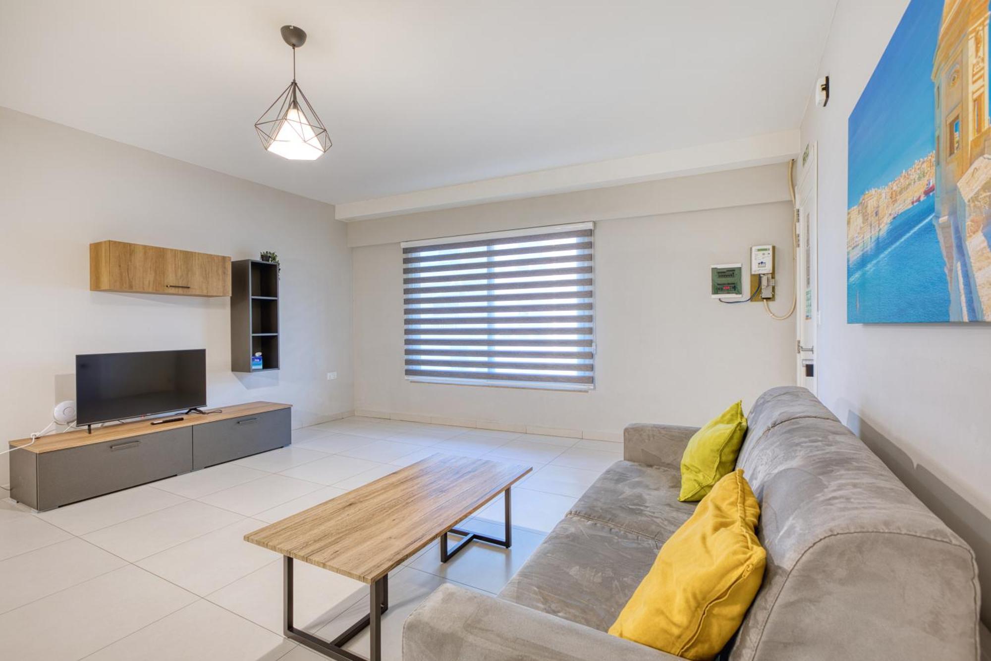 Apartament Unique Two Bedroom With Huge Outdoor Area And Close To Entertainment *